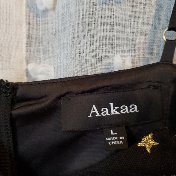 Dress - Picture 5 of 6